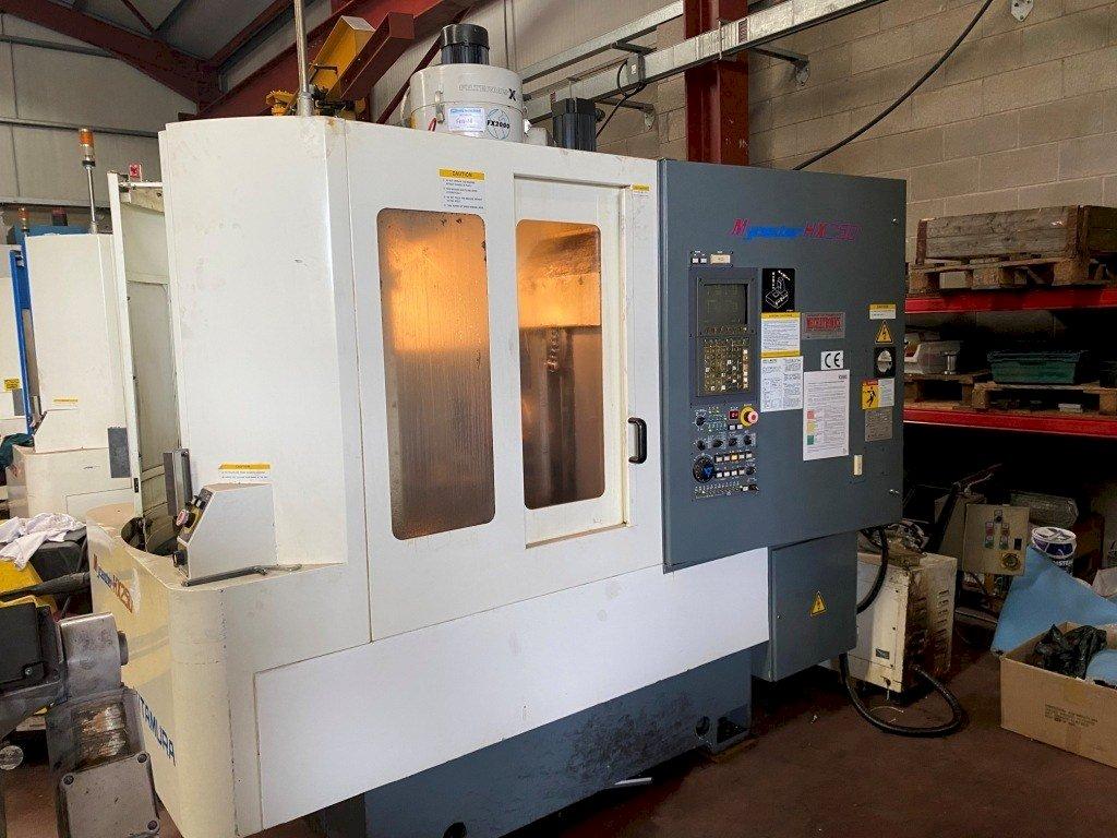 Vista frontale della macchina Kitamura Mycenter HX250