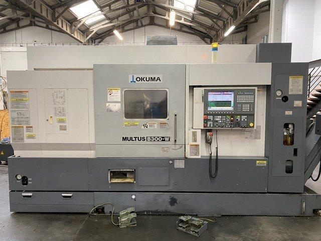 Vista frontale della macchina Okuma MULTUS B300-W