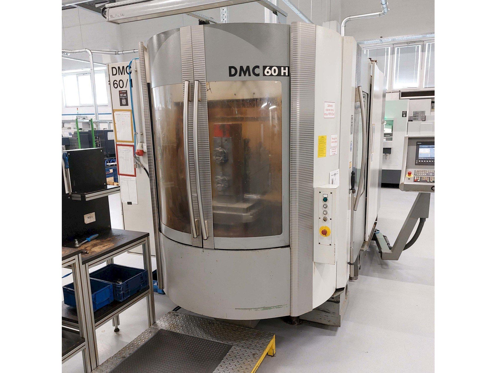 Vista frontale della macchina DECKEL MAHO DMC 60H