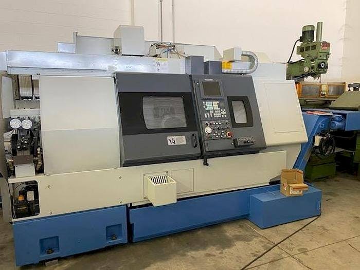 Vista frontale della macchina Mazak INTEGREX 200 SY