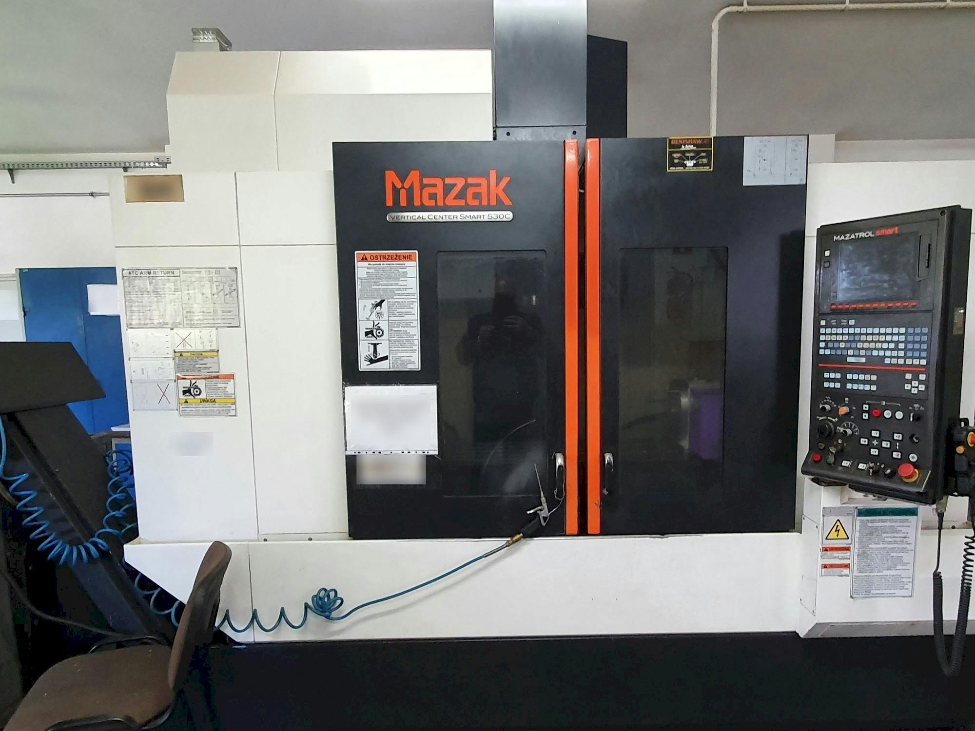 Vista frontale della macchina Mazak Smart 530C