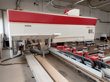Vista frontale della macchina IMA BIMA Gx50 E 160/630 CNC Processing Center