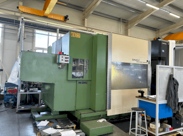 Vista frontale della macchina DMG MORI DMU 125