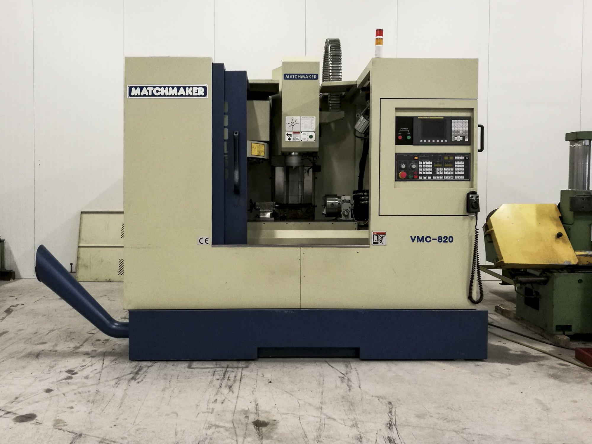 Vista frontale della macchina Matchmaker VMC-800